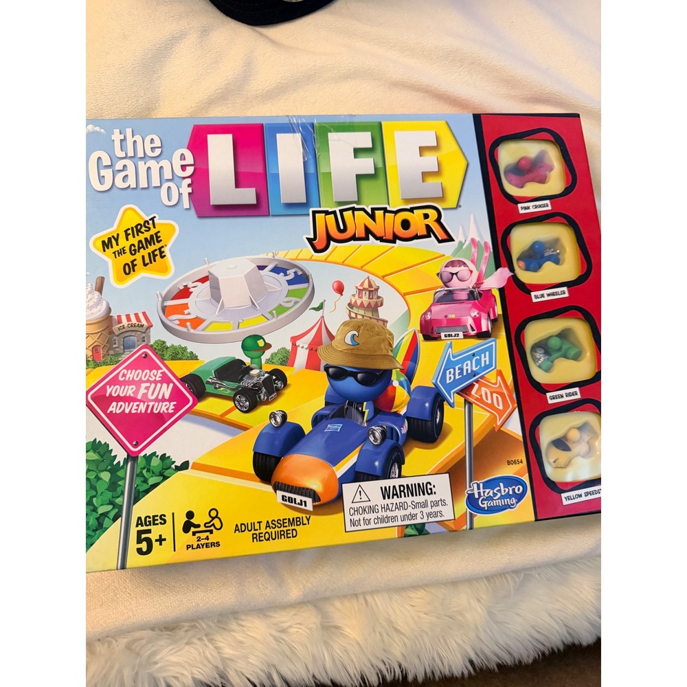 Hasbro Gaming The Game of Life Junior Board Game My First Game of Life B0654 New